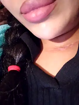 Snapshot of Sexlove1xo chatting on November 25, 2025, 10:04 am Sexlove1xo online show from November 25, 2025, 10:04 am