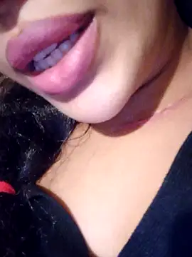 Snapshot of Sexlove1xo chatting on November 27, 2025, 2:52 pm Sexlove1xo online show from November 27, 2025, 2:52 pm