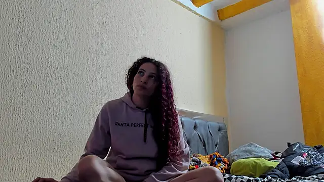 Snapshot of lexxy_ray666 chatting on October 18, 2025, 10:27 am lexxy ray666 online show from October 18, 2025, 10:27 am