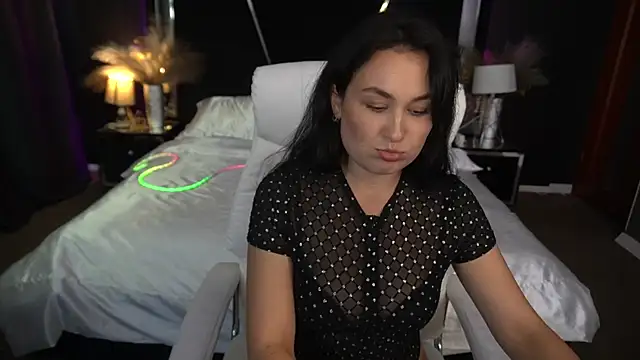 Snapshot of LilyFoxyy chatting on November 4, 2025, 1:54 pm LilyFoxyy online show from November 4, 2025, 1:54 pm