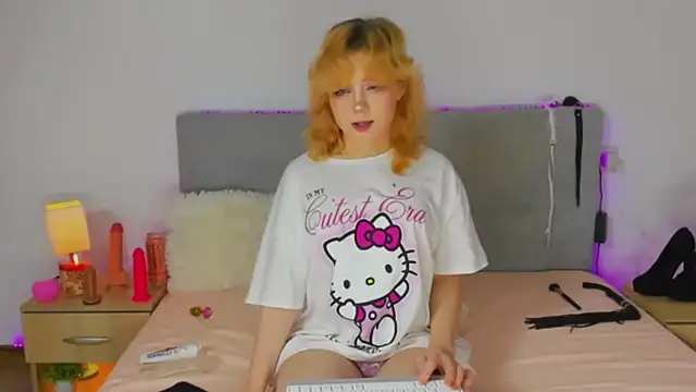 EmilyAngells online show from November 22, 2025, 1:10 pm