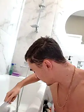 GoodGG online show from November 1, 2025, 1:13 pm