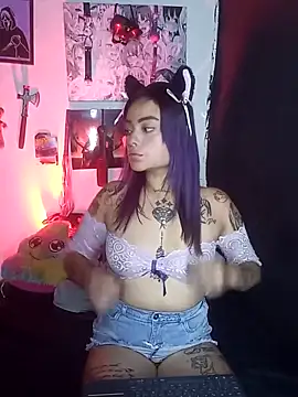 Snapshot of ChloeAllennn chatting on October 3, 2025, 11:07 am ChloeAllennn online show from October 3, 2025, 11:07 am