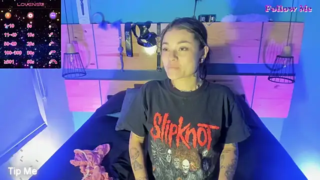 Snapshot of ChloeAllennn chatting on December 5, 2025, 11:41 am ChloeAllennn online show from December 5, 2025, 11:41 am