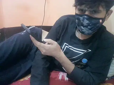 rahulkajuuu0909 online show from November 17, 2025, 7:08 pm