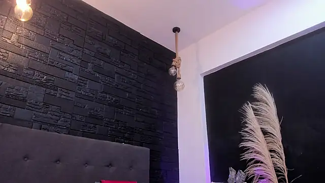 Snapshot of Maite_Smith_ chatting on December 5, 2025, 12:47 pm Maite Smith online show from December 5, 2025, 12:47 pm