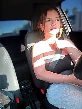 Snapshot of gynna_kimera chatting on October 24, 2025, 12:23 pm gynna kimera online show from October 24, 2025, 12:23 pm