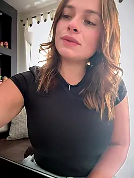 Snapshot of gynna_kimera chatting on October 28, 2025, 4:31 pm gynna kimera online show from October 28, 2025, 4:31 pm