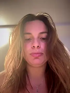 Snapshot of gynna_kimera chatting on October 31, 2025, 3:07 am gynna kimera online show from October 31, 2025, 3:07 am