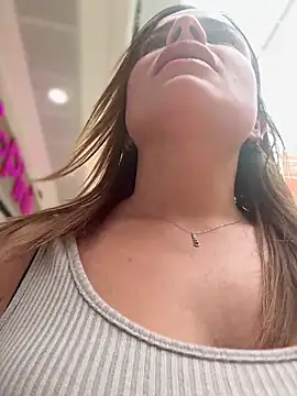 Snapshot of gynna_kimera chatting on November 12, 2025, 5:13 pm gynna kimera online show from November 12, 2025, 5:13 pm