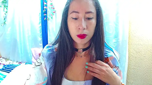 Snapshot of Gia_leinn chatting on November 5, 2025, 1:44 pm Gia leinn online show from November 5, 2025, 1:44 pm