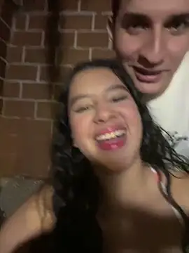 Snapshot of BonnieeAndClyde chatting on March 15, 2025, 4:24 am BonnieeAndClyde online show from March 15, 2025, 4:24 am