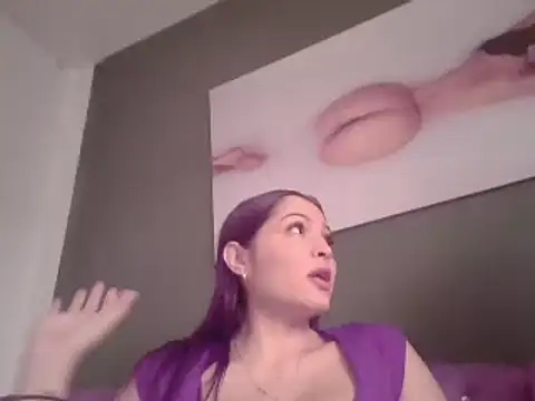 Snapshot of GabriellaFoxxy chatting on October 9, 2025, 2:04 pm GabriellaFoxxy online show from October 9, 2025, 2:04 pm