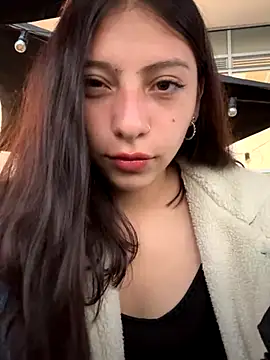 Dirty-Bunnyyy online show from October 9, 2025, 10:19 pm