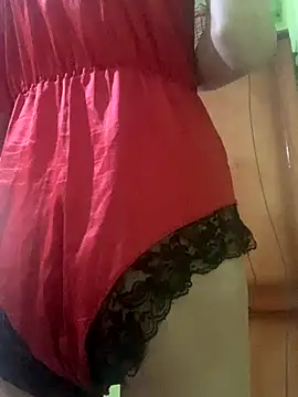 Femboylili online show from November 15, 2025, 2:02 pm