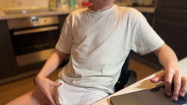 Snapshot of tommy_colson chatting on November 6, 2025, 12:50 pm tommy colson online show from November 6, 2025, 12:50 pm