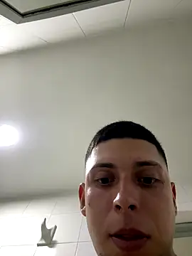 Snapshot of Cristopher1112 chatting on October 30, 2025, 4:25 am Cristopher1112 online show from October 30, 2025, 4:25 am