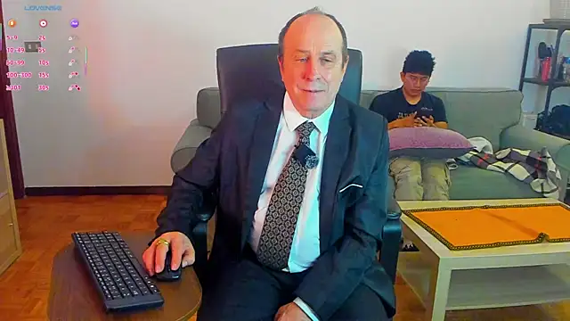 Snapshot of masterboy50 chatting on December 5, 2025, 7:32 pm masterboy50 online show from December 5, 2025, 7:32 pm