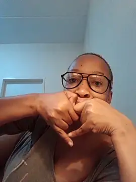 xyz089 online show from March 17, 2025, 4:19 am