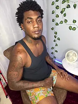 Snapshot of LOGAN_DRAKE chatting on March 10, 2025, 8:04 am LOGAN DRAKE online show from March 10, 2025, 8:04 am