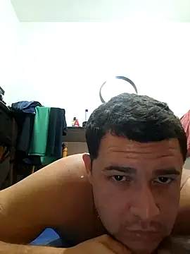 Snapshot of comcoroas chatting on February 25, 2025, 6:20 pm comcoroas online show from February 25, 2025, 6:20 pm