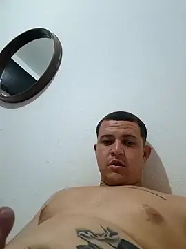 Snapshot of comcoroas chatting on March 19, 2025, 11:14 pm comcoroas online show from March 19, 2025, 11:14 pm