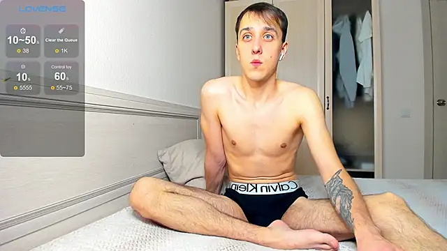 Snapshot of your_super_hero chatting on November 20, 2025, 2:23 am your super hero online show from November 20, 2025, 2:23 am