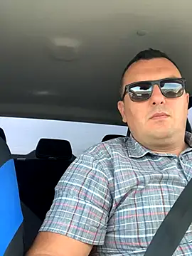 Mike8523 online show from September 24, 2025, 9:12 am