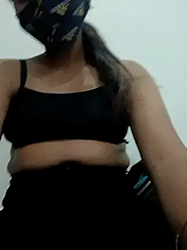 heena-3678 online show from March 5, 2025, 12:55 pm