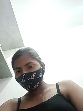 Snapshot of heena-3678 chatting on March 20, 2025, 3:58 pm heena-3678 online show from March 20, 2025, 3:58 pm