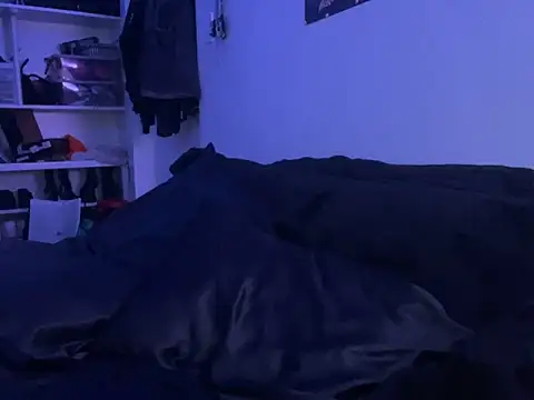 Snapshot of ChrryFoxx chatting on March 17, 2025, 7:35 am ChrryFoxx online show from March 17, 2025, 7:35 am