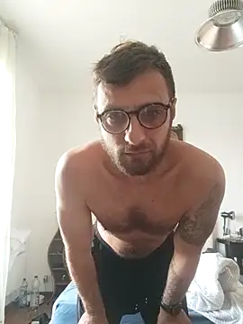 Snapshot of sebik122 chatting on October 5, 2025, 6:34 am sebik122 online show from October 5, 2025, 6:34 am