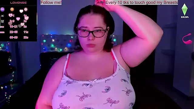 Lily lu one online show from October 4, 2025, 10:08 pm