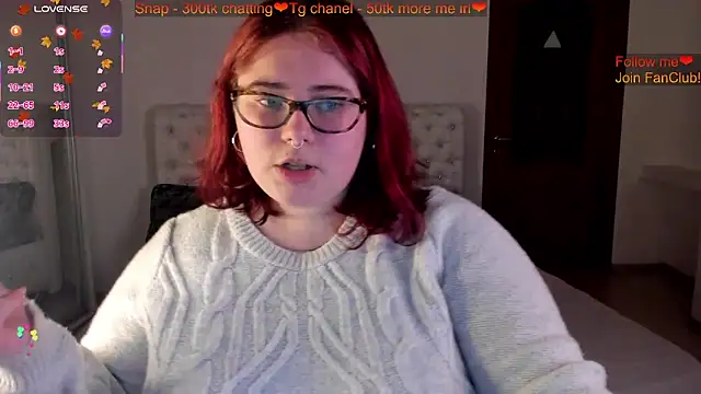 Lily lu one online show from November 18, 2025, 9:41 pm