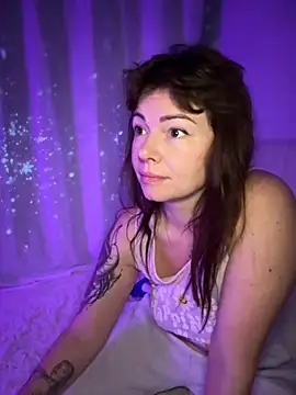 NaughtyLittleVeteran online show from December 15, 2025, 8:07 am