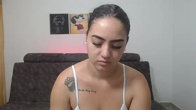 Anthonela Queen online show from March 11, 2025, 10:51 am