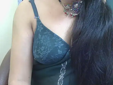 Snapshot of Lovely_Manvi chatting on November 14, 2025, 5:11 pm Lovely Manvi online show from November 14, 2025, 5:11 pm