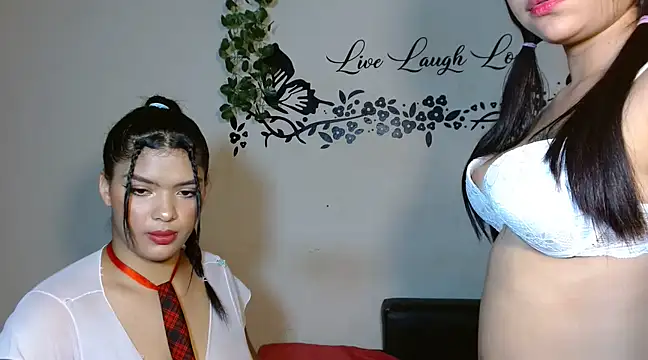 Adele Adkins19 online show from March 15, 2025, 2:45 pm