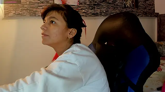 Snapshot of gime_lara chatting on October 5, 2025, 12:14 pm gime lara online show from October 5, 2025, 12:14 pm