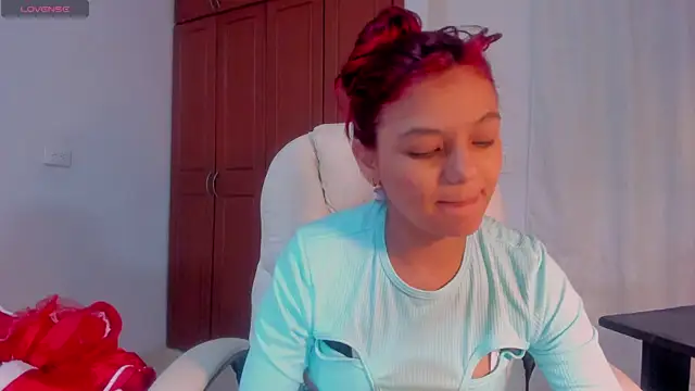 gime lara online show from November 14, 2025, 12:04 pm