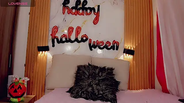 Snapshot of ValeriCardenas chatting on October 2, 2025, 1:01 am ValeriCardenas online show from October 2, 2025, 1:01 am