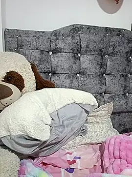 nahomysaints online show from November 8, 2025, 2:34 am