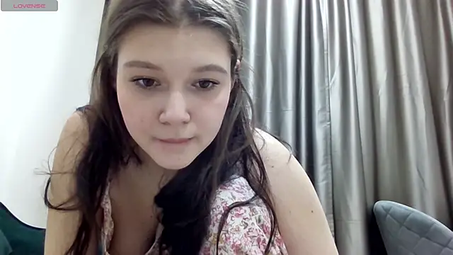 Kelly Ember online show from December 13, 2025, 7:53 pm