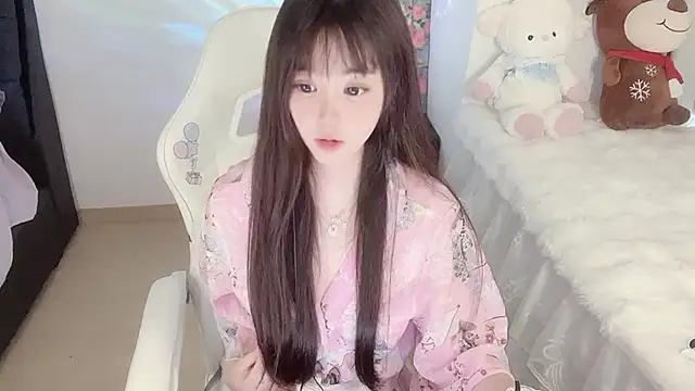 Milla-z online show from September 30, 2025, 7:35 am