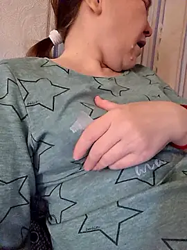 Snapshot of -Kathrine_kit- chatting on November 5, 2025, 8:58 am -Kathrine kit- online show from November 5, 2025, 8:58 am