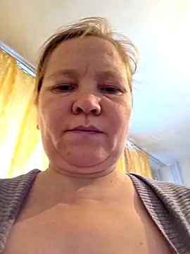 Snapshot of -Kathrine_kit- chatting on November 12, 2025, 8:37 am -Kathrine kit- online show from November 12, 2025, 8:37 am