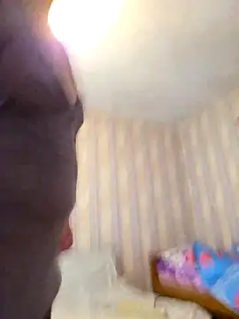 Snapshot of -Kathrine_kit- chatting on November 14, 2025, 8:24 am -Kathrine kit- online show from November 14, 2025, 8:24 am