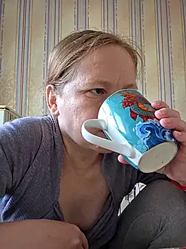 Snapshot of -Kathrine_kit- chatting on November 23, 2025, 9:20 am -Kathrine kit- online show from November 23, 2025, 9:20 am