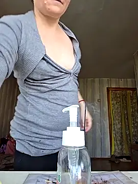 Snapshot of -Kathrine_kit- chatting on November 29, 2025, 9:01 am -Kathrine kit- online show from November 29, 2025, 9:01 am