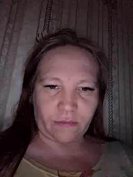 Snapshot of -Kathrine_kit- chatting on December 13, 2025, 8:14 pm -Kathrine kit- online show from December 13, 2025, 8:14 pm